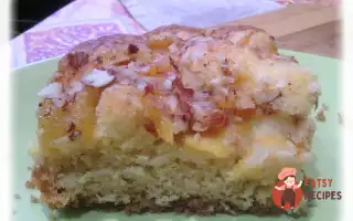 Шарлотка З Персиками Та Мигдалем