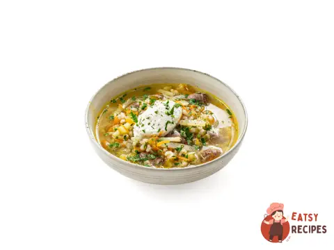 Розсольник із курячими сердечками