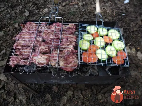 Шашлик із курки у вишневому маринаді