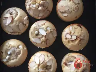 Маффіни з бананом і згущеним молоком