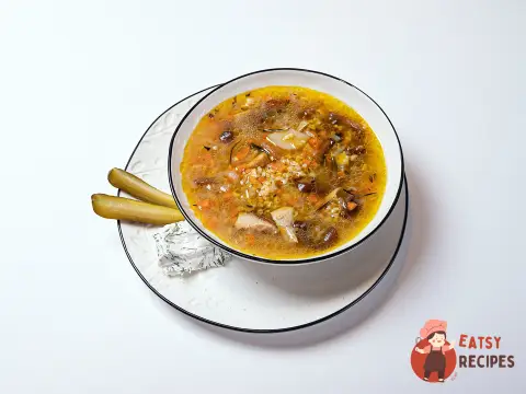 Грибний суп із булгуром