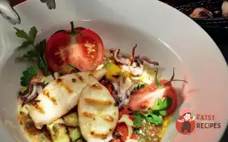 Салат З Кальмарами, Овочами Та Копченим Сиром