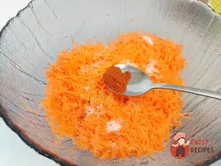 Крок 4: Морквяні котлети
