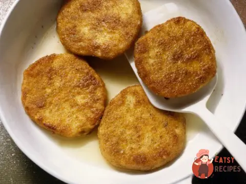 Оладки із сухарів