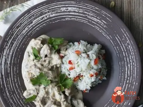 Свинина з вершками у мультиварці