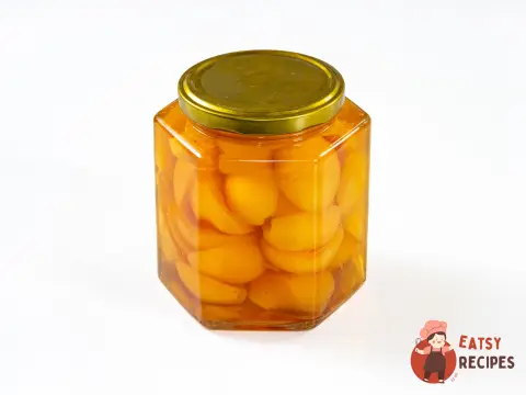 Абрикоси в сиропі