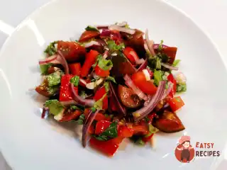 Салат із базиліком