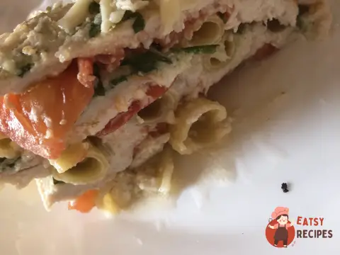 Курячі грудки з грецьким йогуртом і помідорами