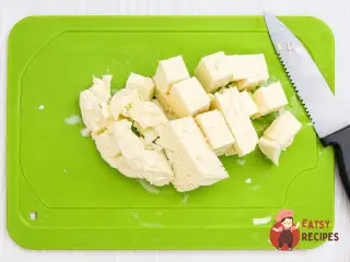 Крок 3: Салат зі свіжими овочами, інжиром і розсільним сиром