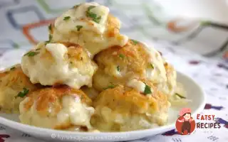 Ніжні Курячі Кульки У Сирно-Вершковому Соусі