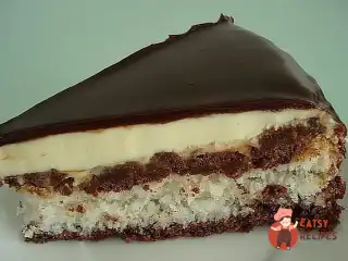 Кокосовий торт із заварним кремом