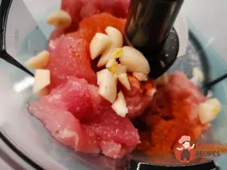Крок 6: Курячі котлети з беконом