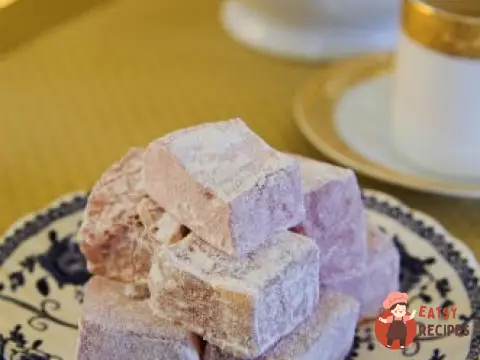 Рахат-лукум з горіхами