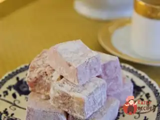Рахат-лукум з горіхами