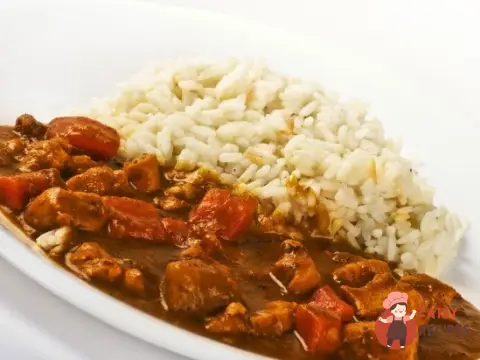 Каррі з рисом