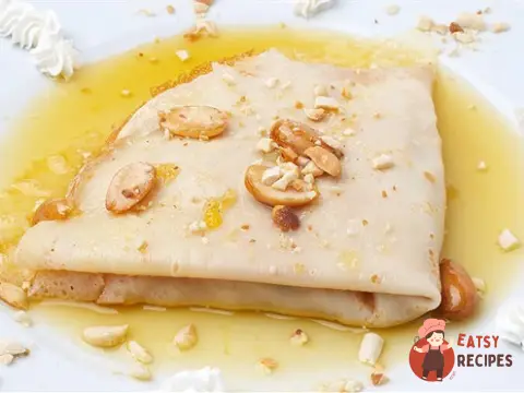 Млинці з медом чи цукром