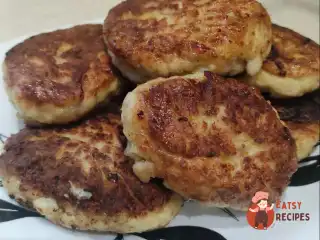 Ніжні курячі котлети з кабачком