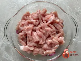 Крок 5: Курка з овочами в духовці