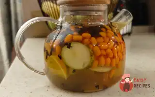 Обліпиховий чай з грушкою