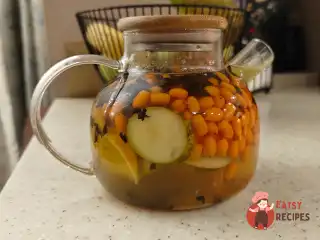 Обліпиховий чай з грушкою