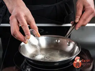 Крок 7: Салат із полуницею та фісташками