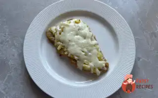 Свинина В Духовці З Ананасом