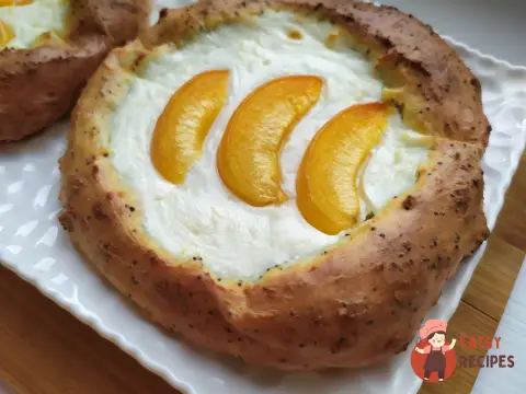 Сирні ватрушки з абрикосом