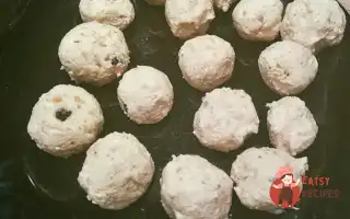 Сирні Кульки З Горіхами Та Родзинками