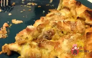 Листковий Пиріг З Куркою Та Грибами