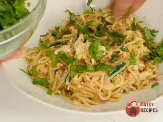Крок 9: Пад-тай із куркою