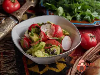 Салат з овочів по-мегрельськи