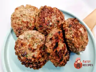 Яловичі котлети з гарбузом та вершками