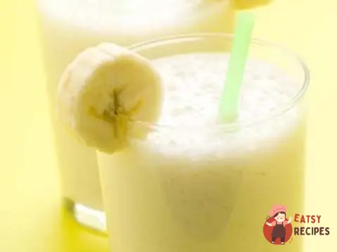 Молочний банановий коктейль