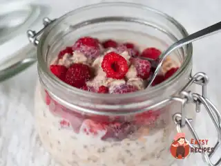 Вівсяна каша у банку