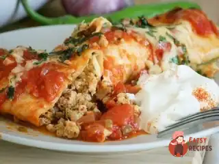 Енчіладас з куркою та чилі