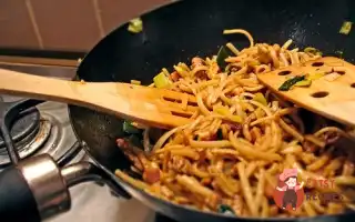 Рис З Яловичиною Та Грибами