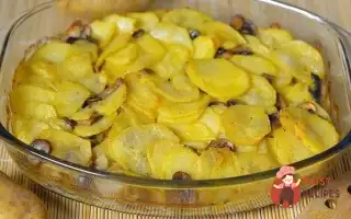 Картопля З Грибами У Вершках