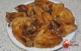 Курячі Крила З Соєвим Соусом І Медом, Запечені В Духовці.
