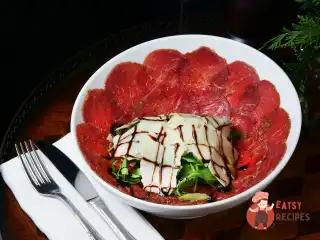 Карпаччо з яловичини з гірчичним соусом