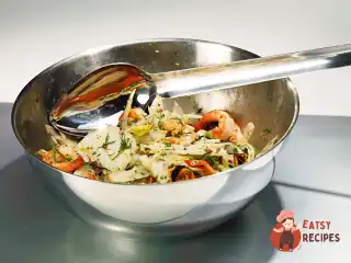 Салат з фенхелю та морських гадів