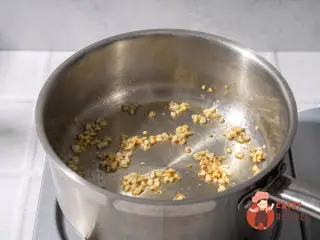 Крок 2: Томатний суп з яйцем