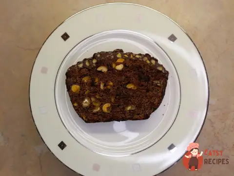 Шоколадний кекс із фундуком
