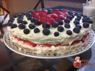 Бісквітний торт із кремом із сиру маскарпоне