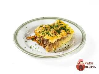 Крок 14: Картопляна запіканка з лисичками та куркою
