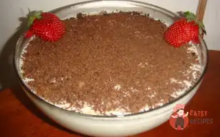 Десерт З Ревеню