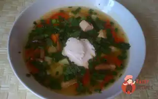 Курячий Суп З Грибами, Червоним Перцем Та Кукурудзою.