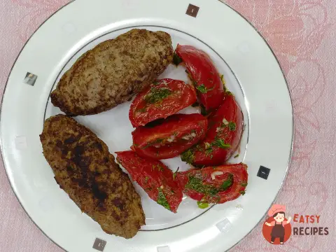 Зрази м'ясні з начинкою з яєць