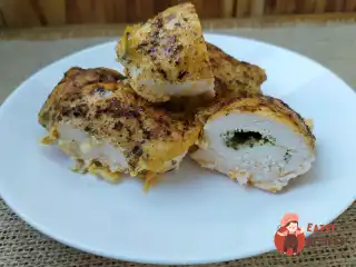 Курячі рулетики з сиром