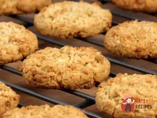 Вівсяне печиво з медом та сметаною