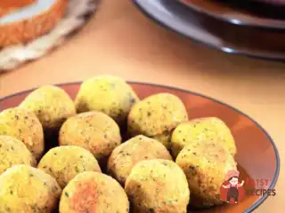Фалафель (смажені кульки з нуту)